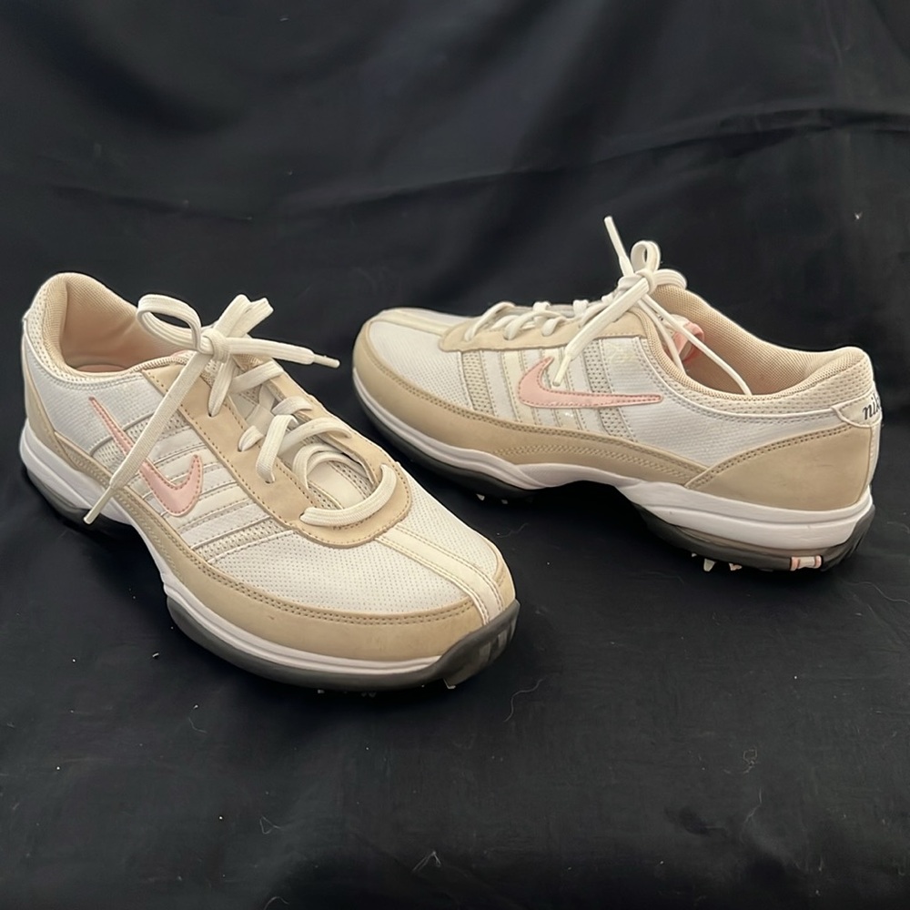 Nike / Air~Golf Shoes~Like New~Pink & White